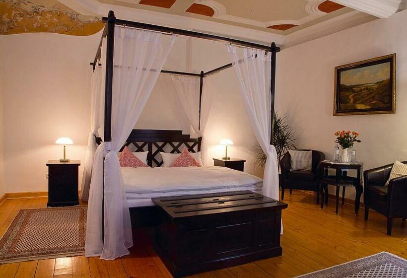 デラックスルーム, Restaurant Dicker Mann Hotel Zum Blauen Krebs