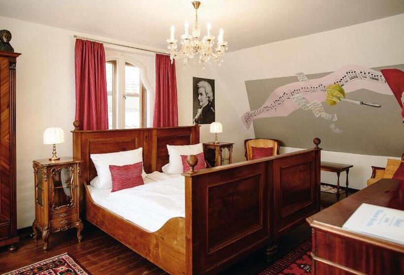 デラックスルーム, Restaurant Dicker Mann Hotel Zum Blauen Krebs