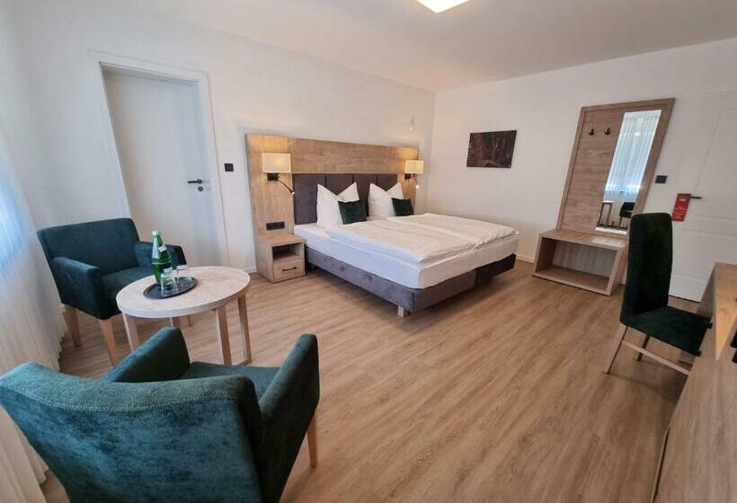 标准间, Zum Jägerhaus