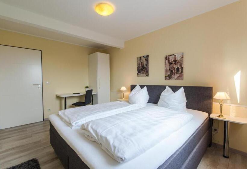 标准间, Zum Jägerhaus