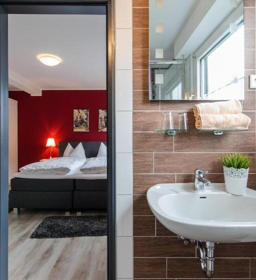 标准间, Zum Jägerhaus