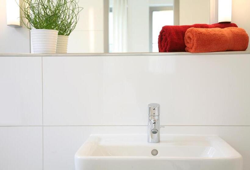 Номер Стандарт Трехместный, Hostel Köln