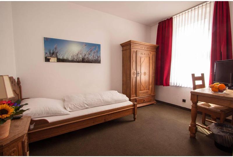 스탠다드 싱글 룸, Alt Westerholt