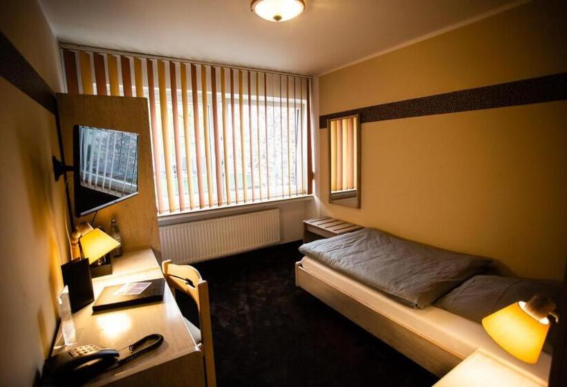 Номер Стандарт Индивидуальный, Am Sportpark