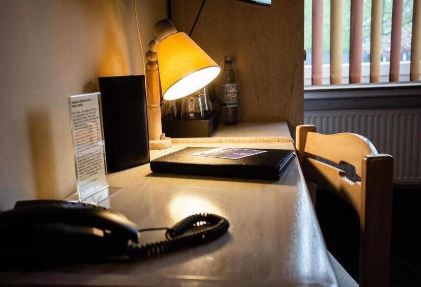 Номер Стандарт Индивидуальный, Am Sportpark