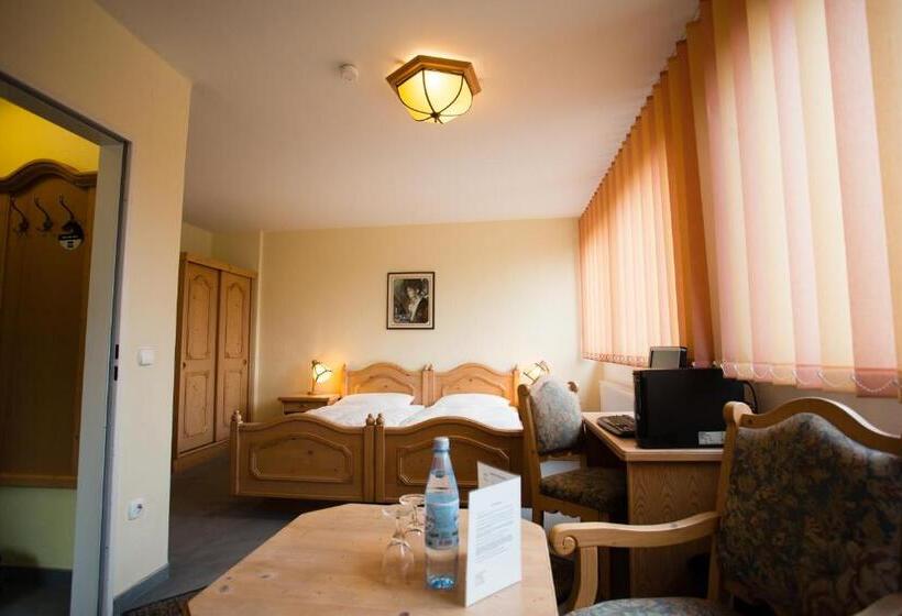 Номер бизнес-класса, Am Sportpark