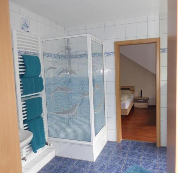 Апартаменты 2 Спальни, Am Sportpark