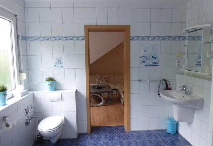 Апартаменты 2 Спальни, Am Sportpark