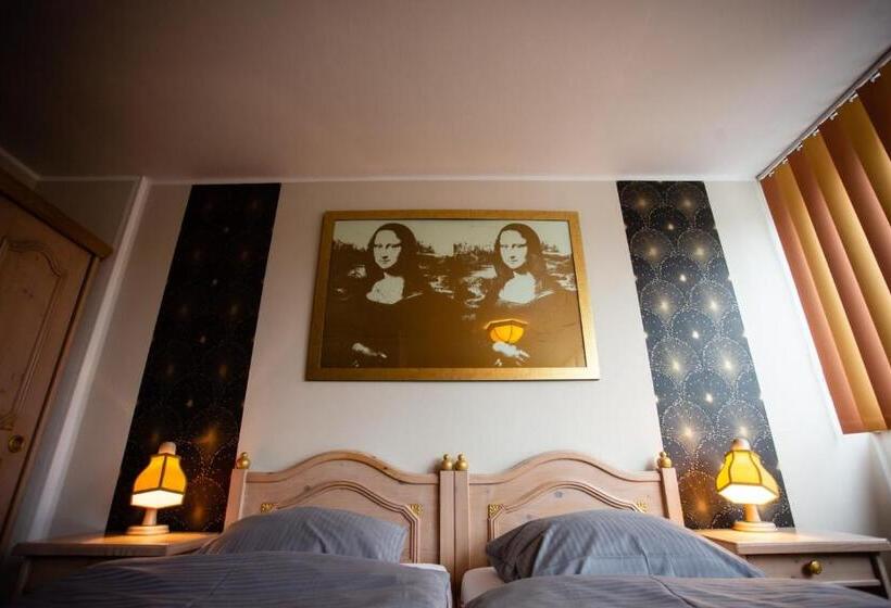 Номер бизнес-класса, Am Sportpark