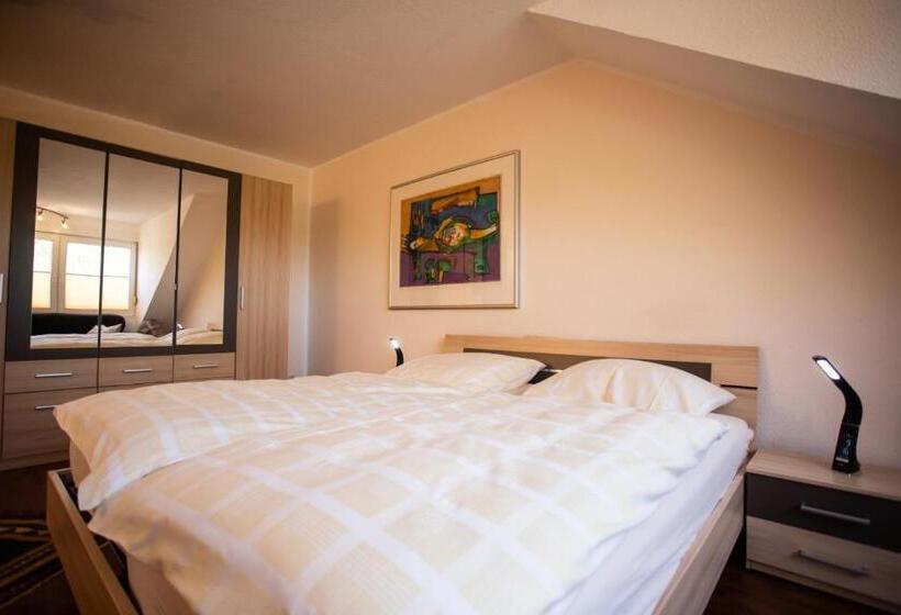 Апартаменты 2 Спальни, Am Sportpark