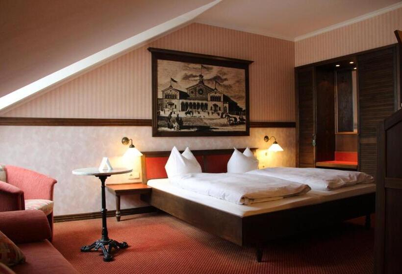 スタンダードトリプルルーム, Bb Bahnhof Bertsdorf