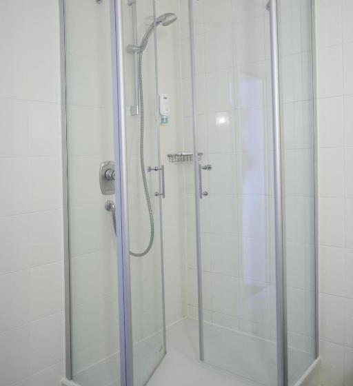 스탠다드 트리플 룸, Flora