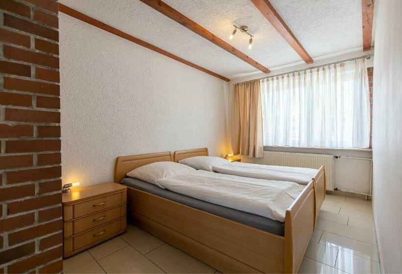 Люкс 2 Спальни, Garni Am Domplatz