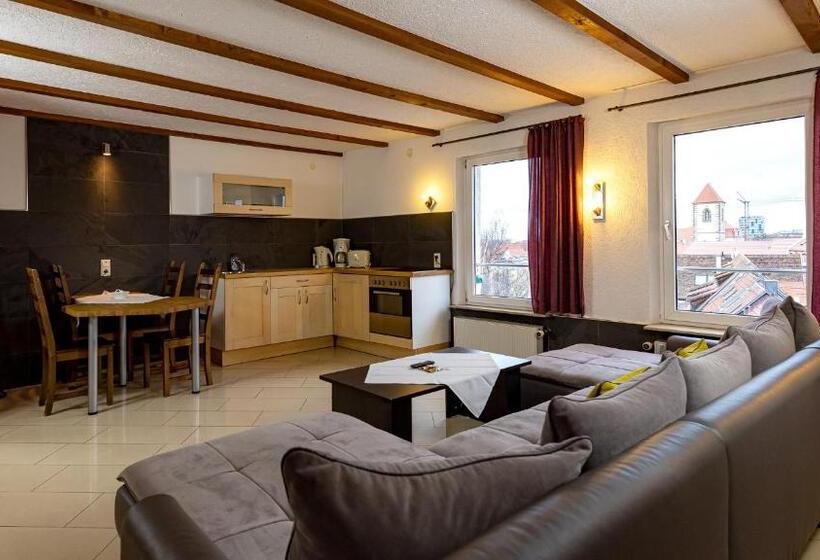 Люкс 2 Спальни, Garni Am Domplatz