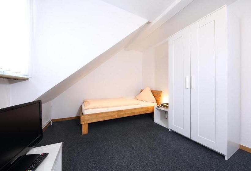 스탠다드 싱글 룸, Garni Schilling