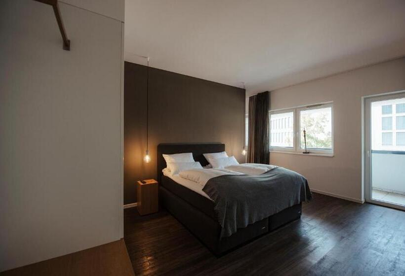 스위트, Lindenhof