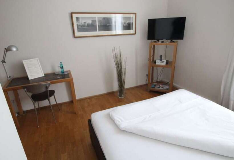 Номер Стандарт, Lorenz