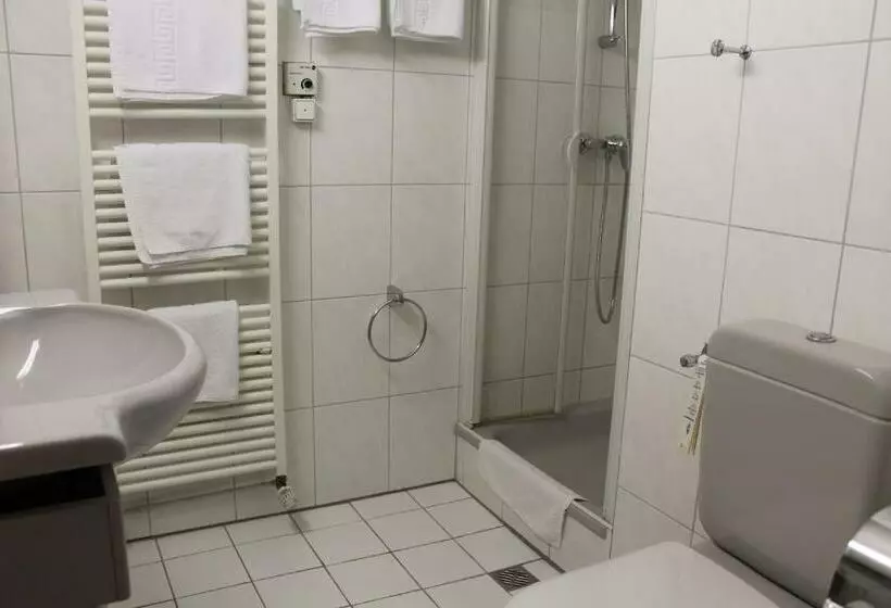スタンダードルーム, Müller Köln