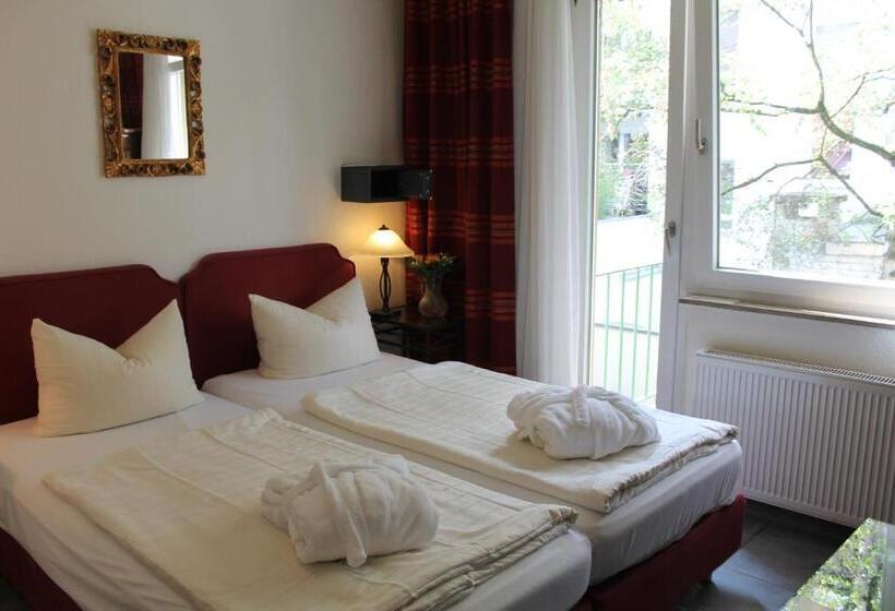 חדר סטנדרט, Müller Köln