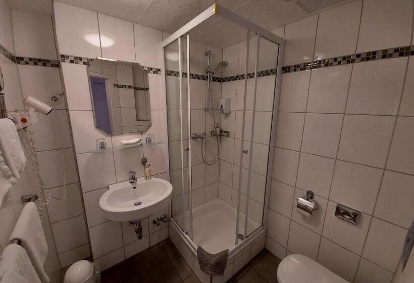 חדר סטנדרט, Müller Köln