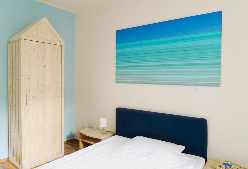 غرفة قياسية فردية, Monte Christo