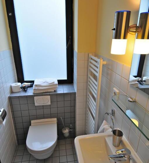 غرفة قياسية, Monte Christo