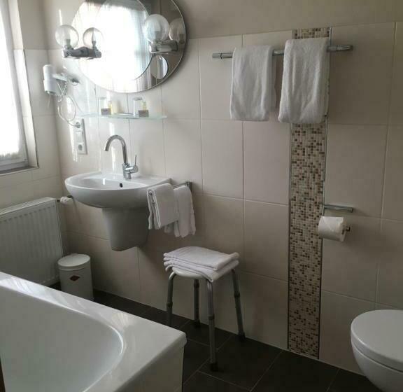 חדר סטנדרט, Feste Neustadt