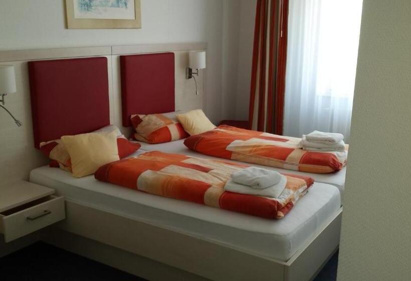 标准间, & Restaurant Möwchen