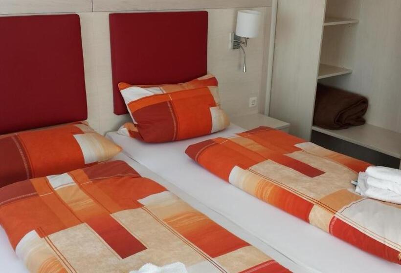 标准间, & Restaurant Möwchen