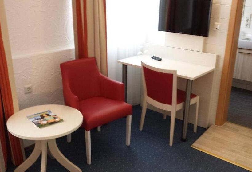 标准间, & Restaurant Möwchen