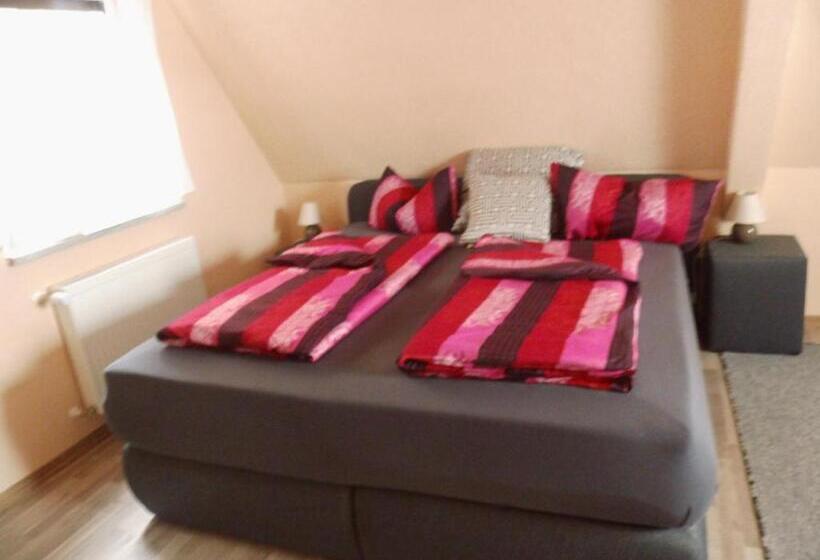 סוויטה משפחתית, Zum Valwiger Herrenberg