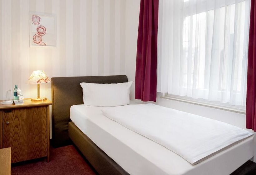 单人基本间, Schwarzer Bär Jena