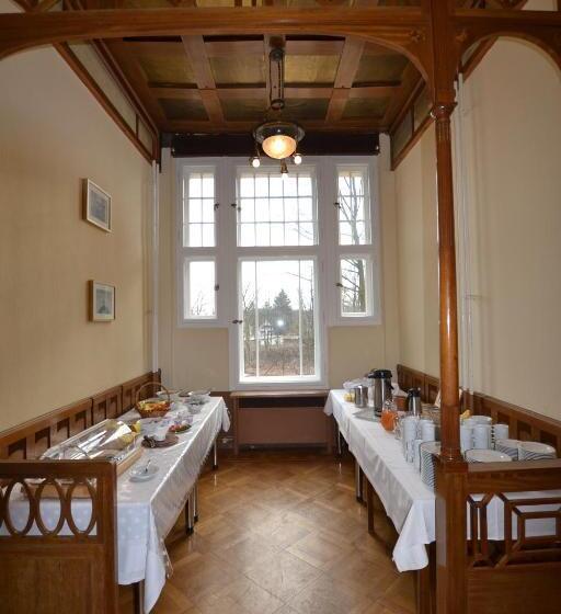 标准间, Villa Ephraim