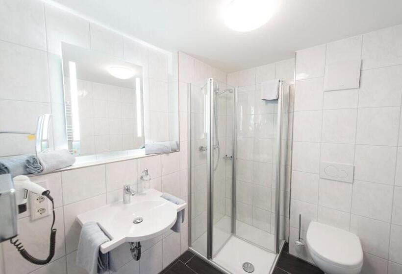 غرفة قياسية, Westermann