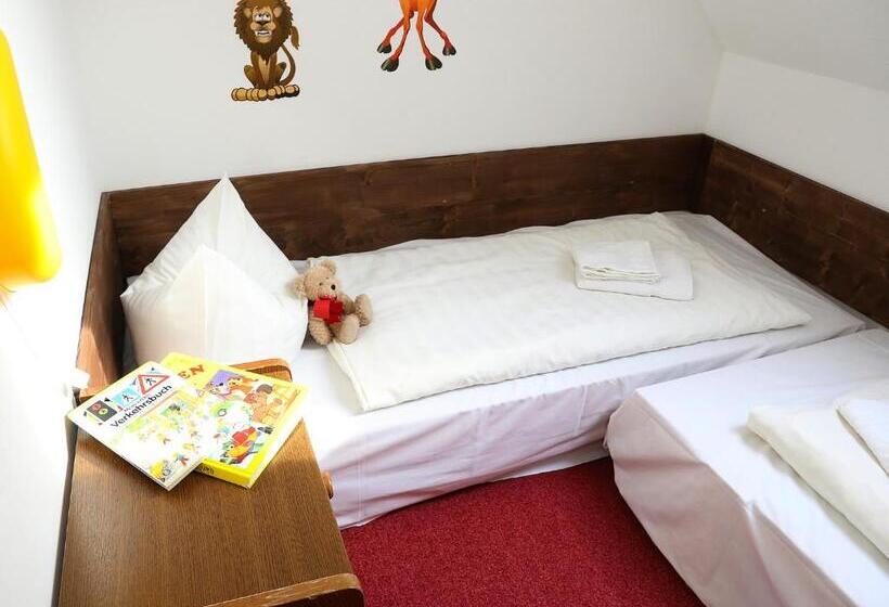 Семейный Номер, Landhotel & Reiterhof Schumann