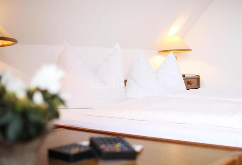 Семейный Номер, Landhotel & Reiterhof Schumann