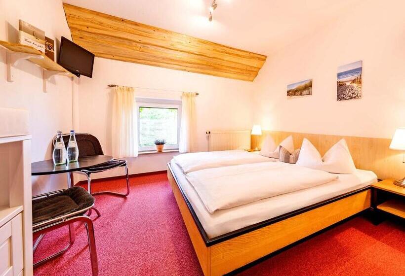 Апартаменты 1 Спальня Вид на Сад, Landhotel & Reiterhof Schumann