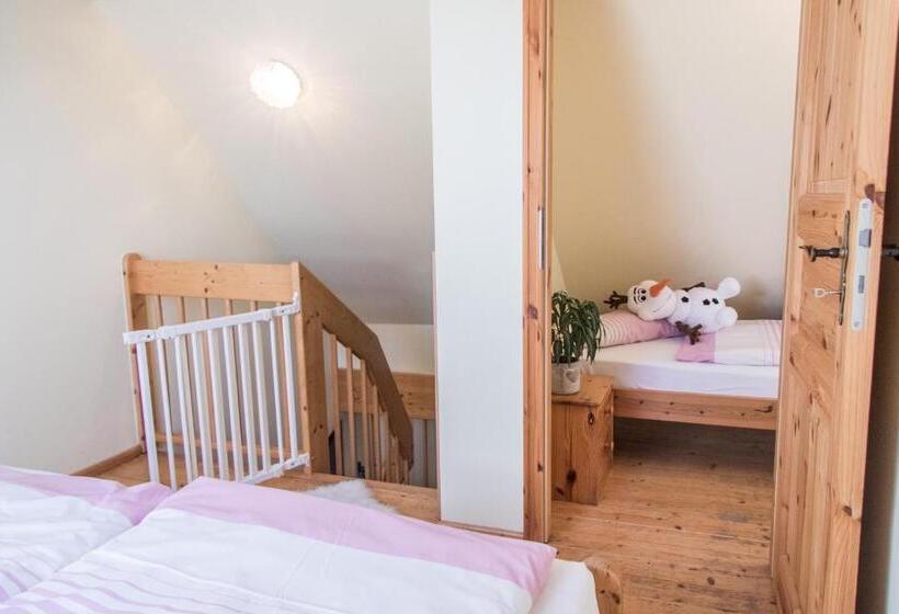 Апартаменты 2 Спальни, Landhotel & Reiterhof Schumann