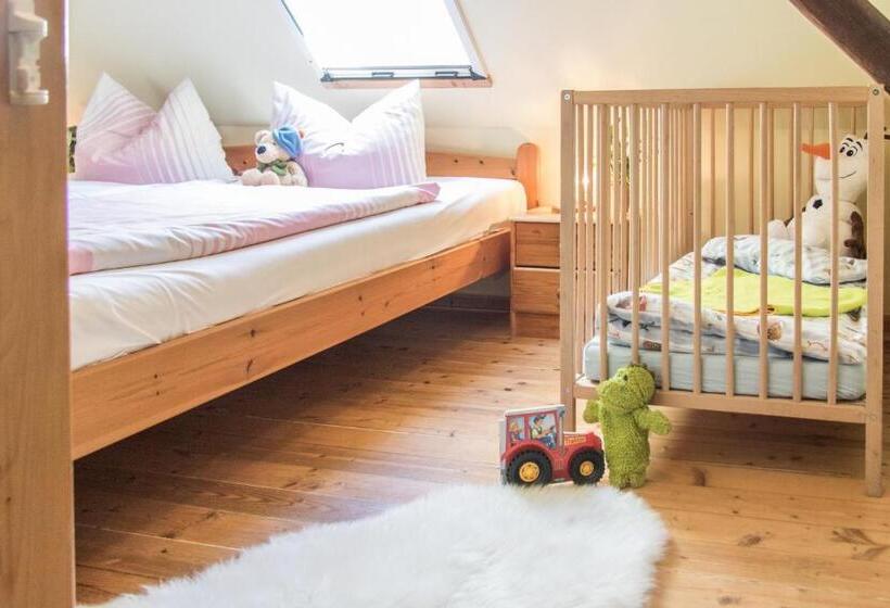 Апартаменты 2 Спальни, Landhotel & Reiterhof Schumann