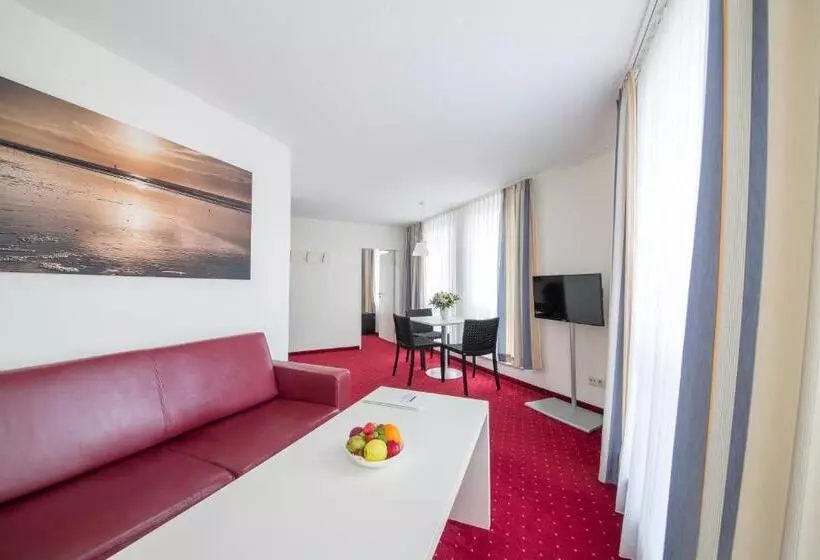 سوییت با چشم‌انداز دریا, Michels Strandhotel Germania
