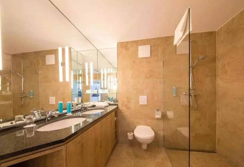 سوییت با چشم‌انداز دریا, Michels Strandhotel Germania