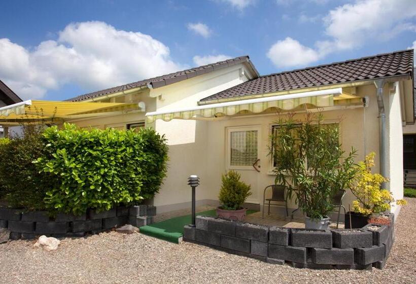 غرفة قياسية, Moselhotel Weinhaus Simon ``sauna``restaurant``eladesäule