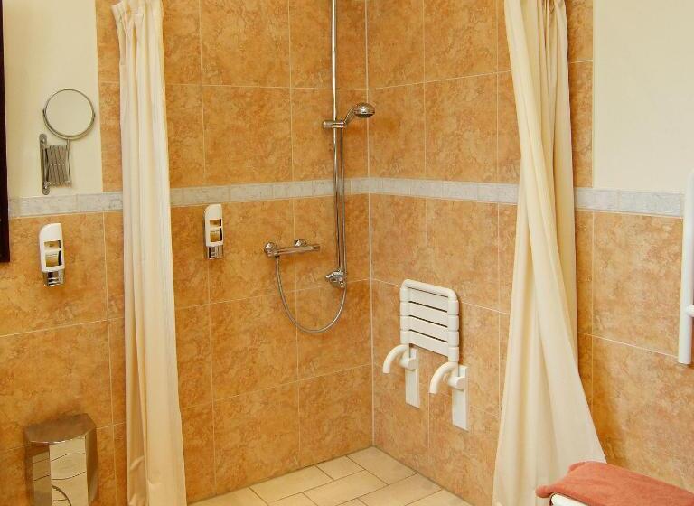 Люкс Комфорт, Art Hotel Neckar