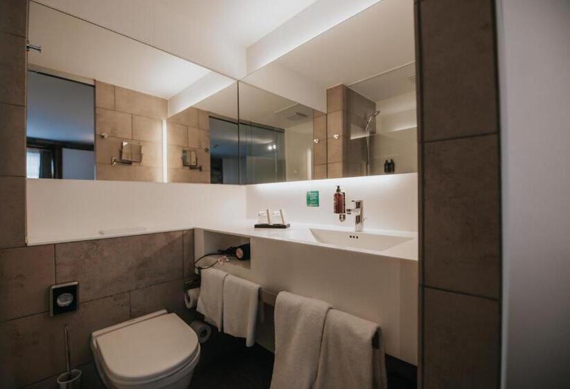 스탠다드 룸, Design Hotel & Restaurant Löwen