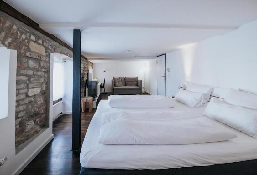 주니어 스위트, Design Hotel & Restaurant Löwen