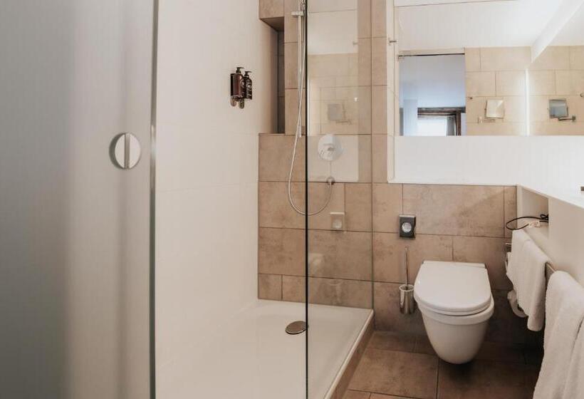 标准间, Design Hotel & Restaurant Löwen