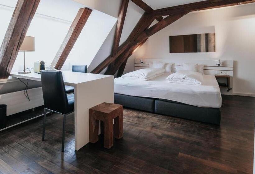 디럭스 룸, Design Hotel & Restaurant Löwen