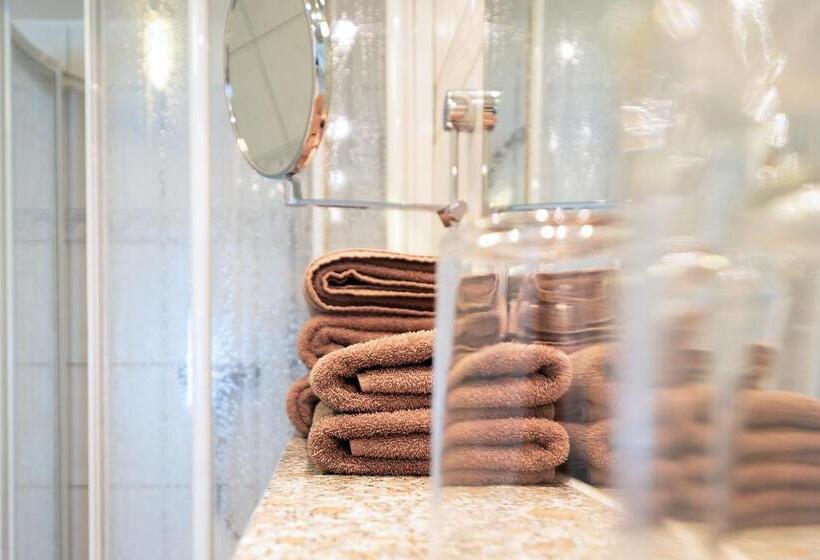 コンフォートトリプルルーム, Am Steinberg