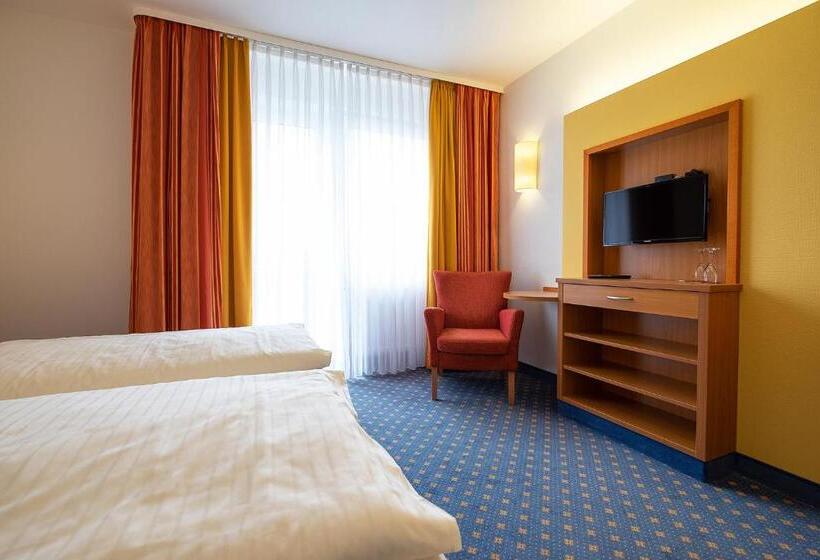 スーペリアールーム, Am Steinberg