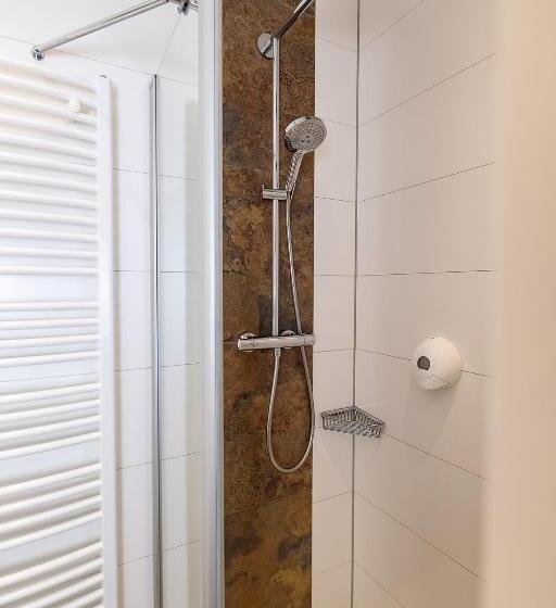 スーペリアールーム, Am Steinberg